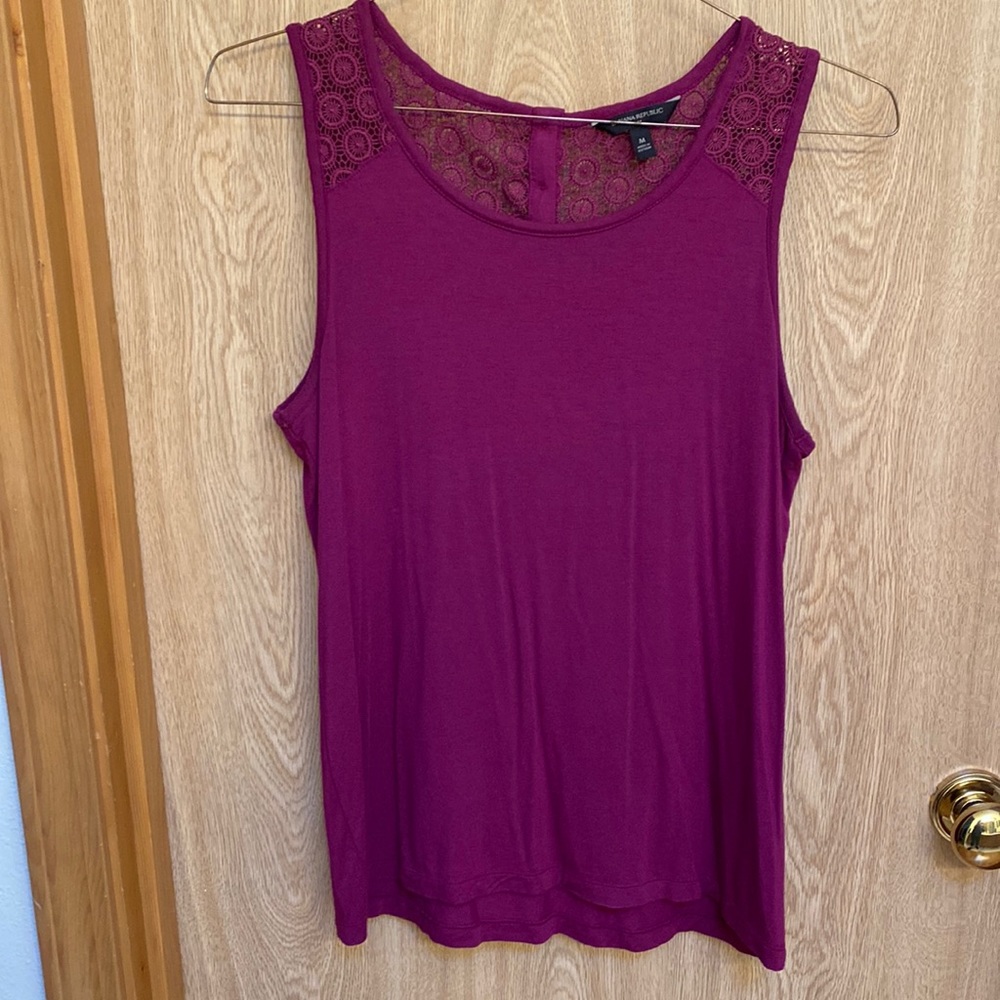 Banana Republic top, size medium